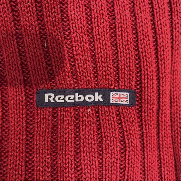 Brand - Reebok - Picture 2 of 4